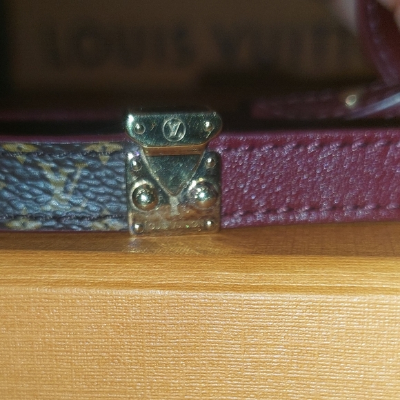 Louis Vuitton Double Wrap Lock It Monogram & Berry Bracelet - Picture 7 of 12